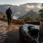 Ardèche region : gorges et villages perchés, Pont d’Arc en brume