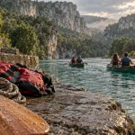 Séjour en Ardèche tout compris : canoë dans les gorges, eau turquoise et gilet